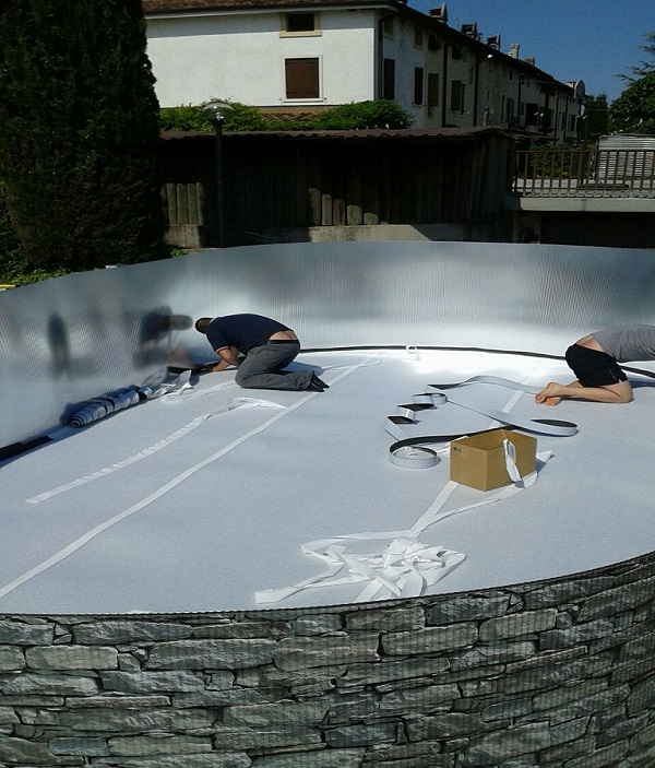 Kit Tappeto Protezione Piscina Gre Ovale cm 610 x 375 cm - Piscina &  Giardino Shop